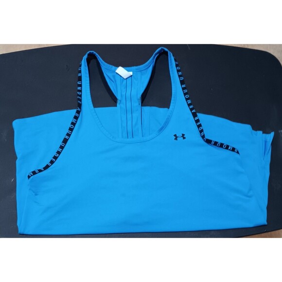 Underamour exercise tank top - Picture 2 of 4